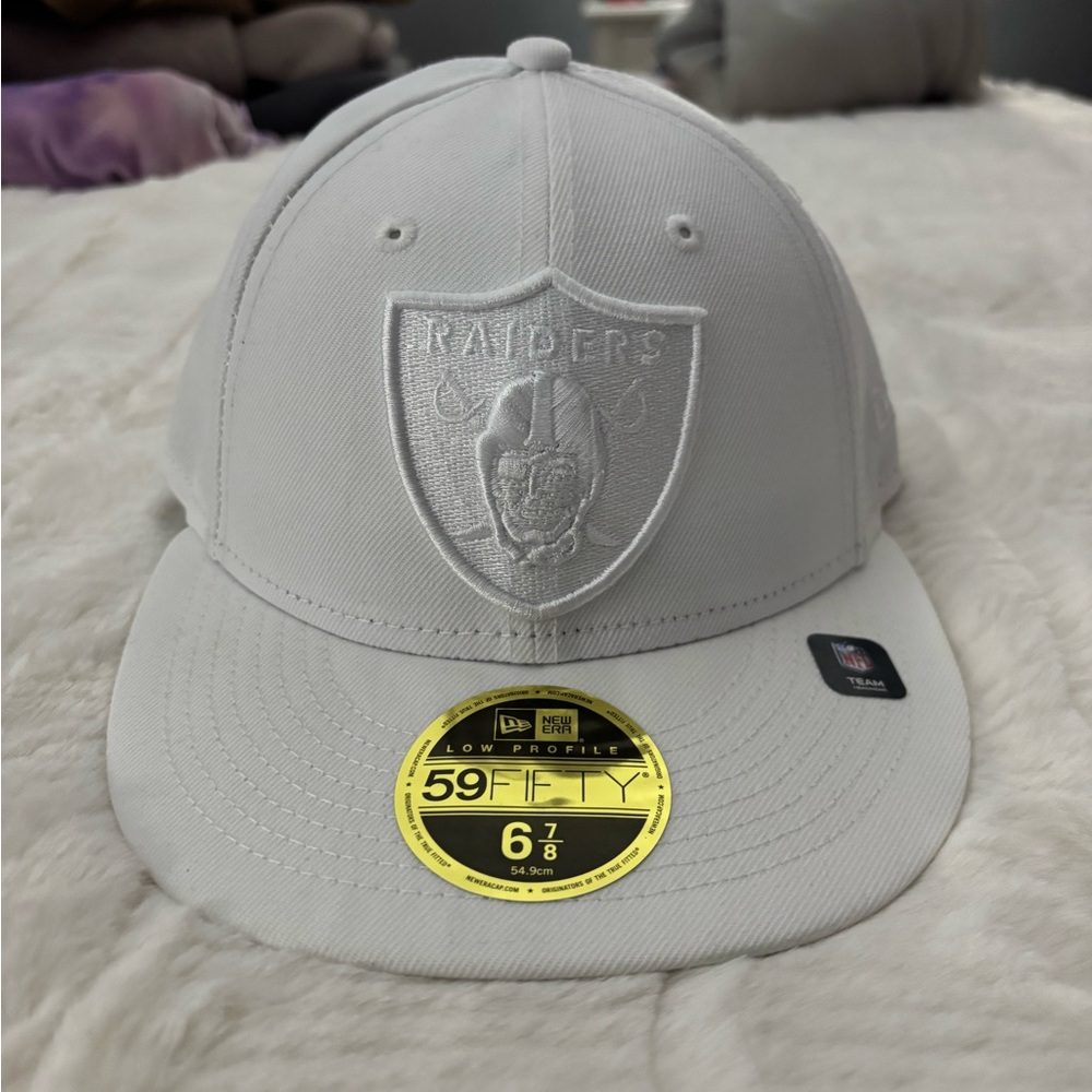 New Era NFL Raiders low profile fitted hat size 6 7/8
